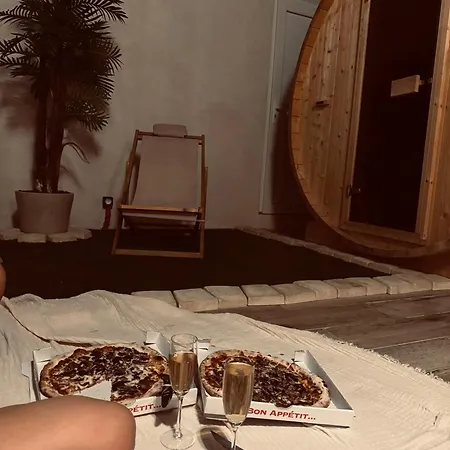 à 4 Minutes De La Plage, Avec Jacuzzi Et Sauna Casa vacanze Outreau