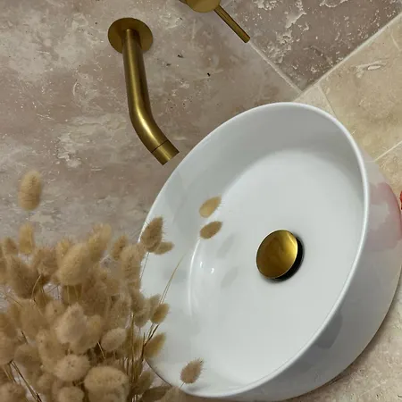 à 4 Minutes De La Plage, Avec Jacuzzi Et Sauna *